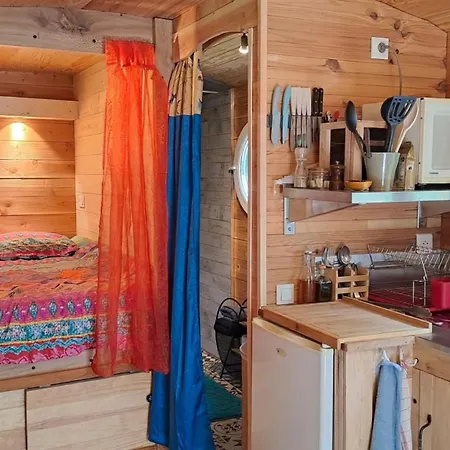 Terra Bosca Roulotte * Cambounes