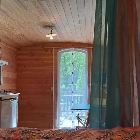 Terra Bosca Roulotte * Cambounes